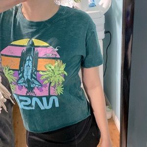 NASA DARK GREEN GRAPHIC SHIRT SZ XS NASA SHIRT GRE